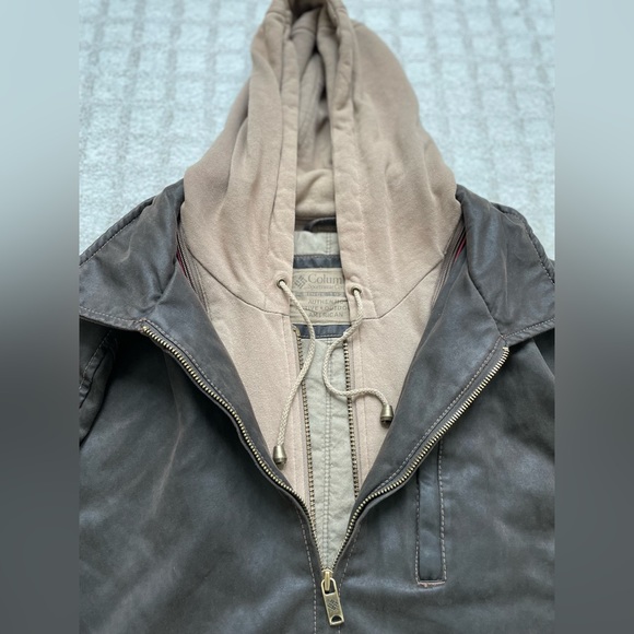 Columbia | Jackets &amp; Coats | Vintage Columbia Jacket With Build In ...